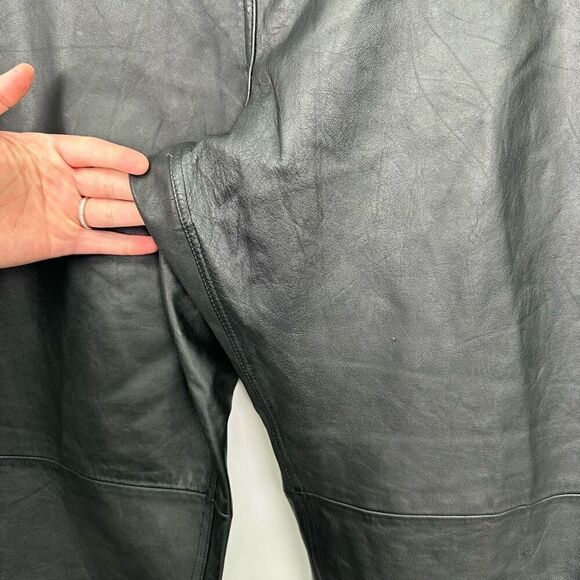 Silhouettes Vintage Women’s Plus size Black Leather High Rise Tapper Leg Pant - Picture 8 of 11